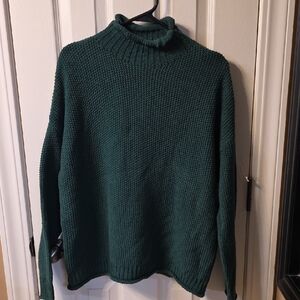 Elegant Dark Green Turtleneck Sweater
